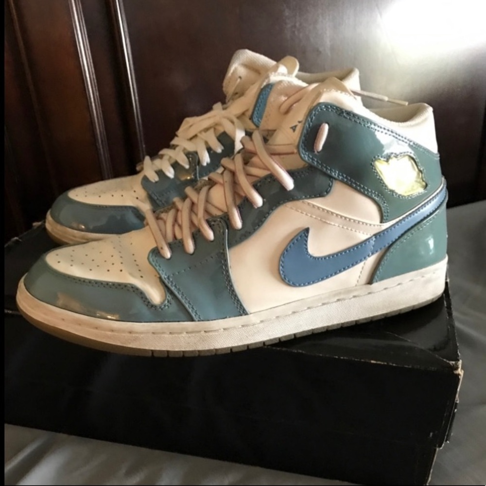 Jordan 1 UNC Patent Leather